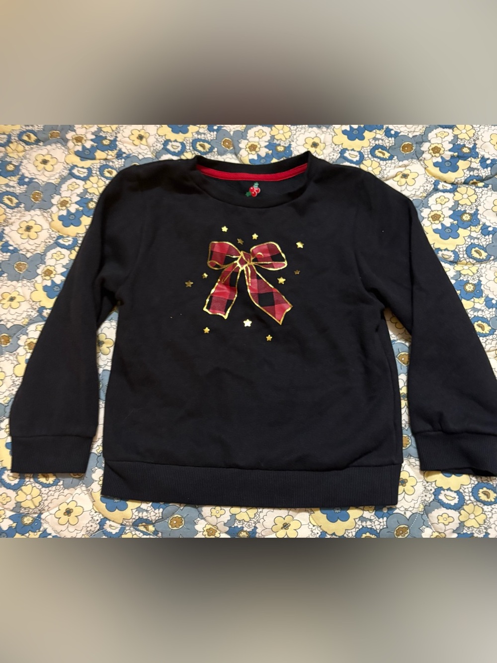 Girls size 5t black holiday bow sweatshirt